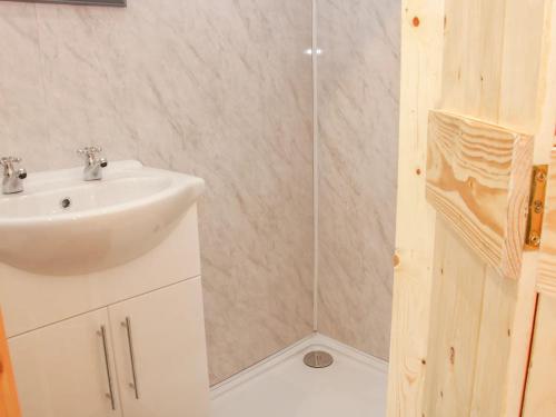 Koupelna v ubytování Acksea Holiday Lodges