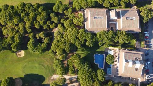 Hotel Nuevo Portil Golf с высоты птичьего полета