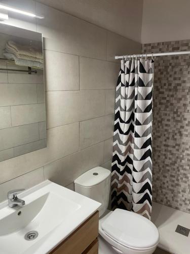 Koupelna v ubytování Atico el Wiro