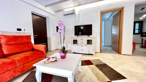 Μια τηλεόραση ή/και κέντρο ψυχαγωγίας στο La Casa di Natalie