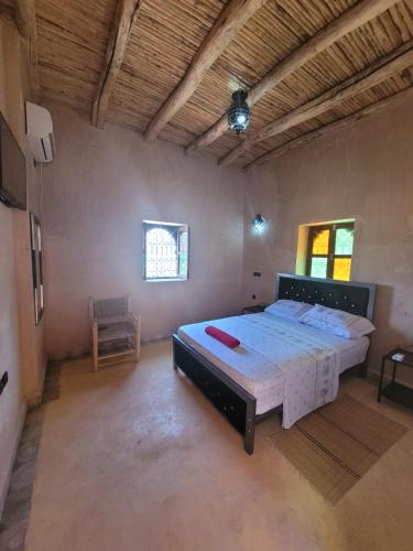 Un ou plusieurs lits dans un hébergement de l'établissement Riad Heermans