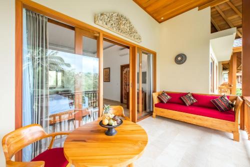 GK Bali Resort — Balcony/Terrace