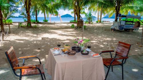 Tan Son Nhat Con Dao Resort – Photos 4