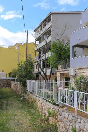 Apartment Nemira 17039a – Photos 2