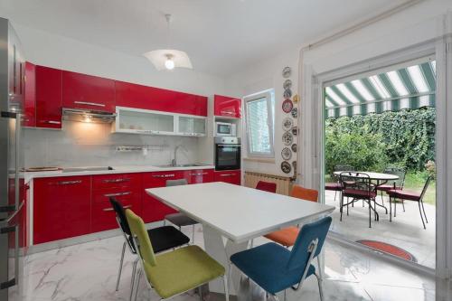 Apartments with parking space Banjole, Pula - 17097