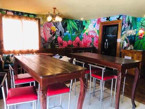 Ein Restaurant oder anderes Speiselokal in der Unterkunft Casa Generosa 
