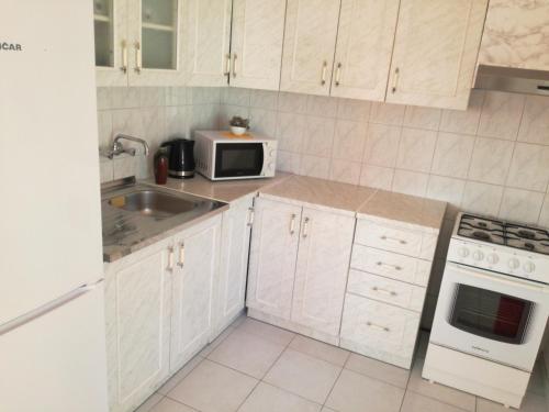 Apartments by the sea Razanj, Rogoznica - 17559