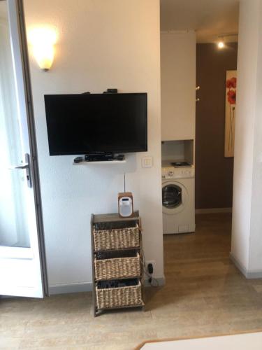 studio 6 Versoie avec parking – Photos 5