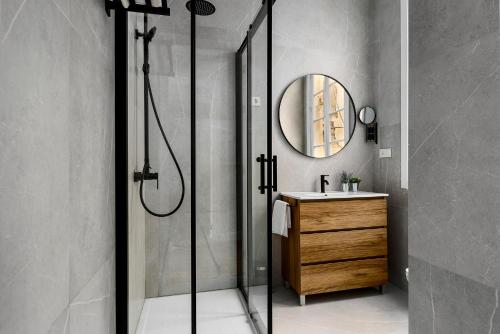 Kúpeľňa v ubytovaní Apartamento Plaza de la Merced 4 habitaciones