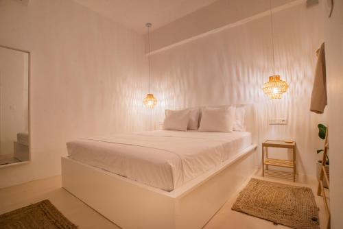 Private Jacuzzi & Acropolis View - The Suite