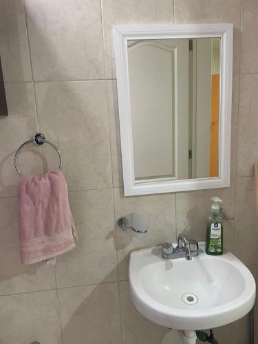 Koupelna v ubytování Sensity Home Depto confortable y céntrico todos los servicios