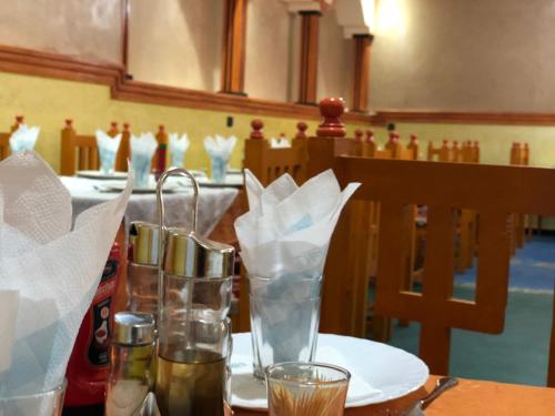 Nápoje v ubytování Hotel Restaurant Hollywood Africa