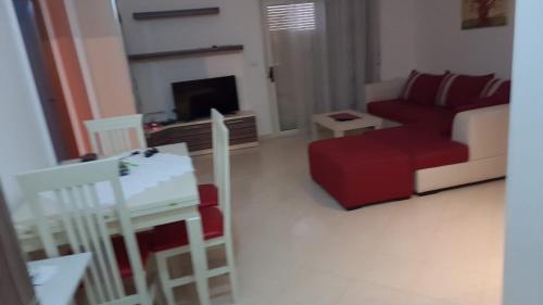 Alda's Apartment 2 - Image 2