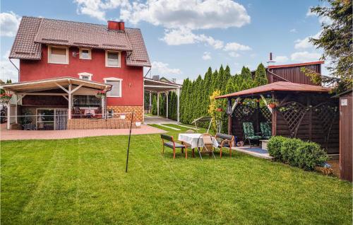 Stunning Apartment In Wielki Klincz With Wifi
