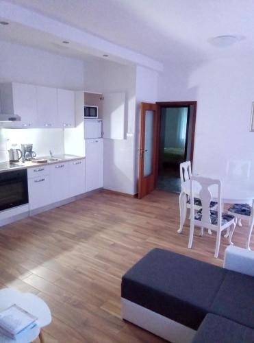 Apartment Novi Vinodolski 17596a