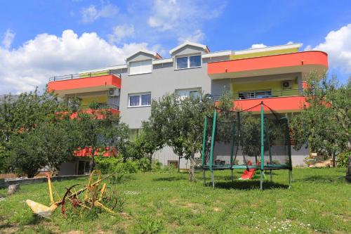 Fotografie z fotogalerie ubytování Apartments with a parking space Solin, Split - 17669 v destinaci Solin