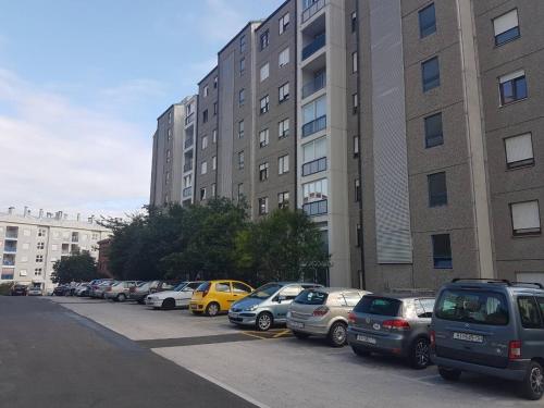 Apartments with parking space Rijeka - 17663