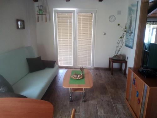 Apartment Silba 17603a – Photos 4
