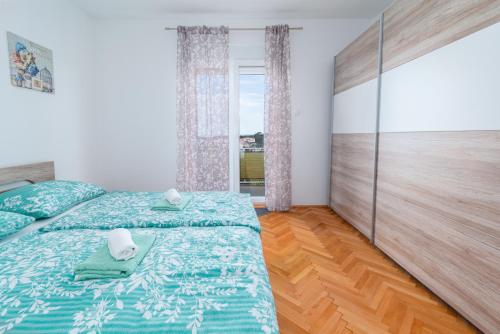 Apartment Rab 17684a