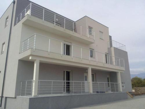 Apartment Novalja 17954a – Photos 2