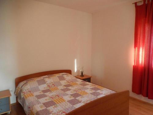 Llit o llits en una habitació de Apartments with a parking space Lumbarda, Korcula - 18037