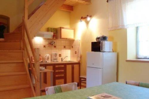 Holiday house with a parking space Bonaci, Central Istria - Sredisnja Istra - 18104