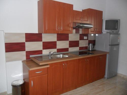 Apartments by the sea Rogoznica - 18158