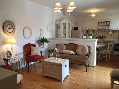 Apartments with parking space Vodice - 18179