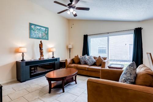 Coral Reef B – Photos 2