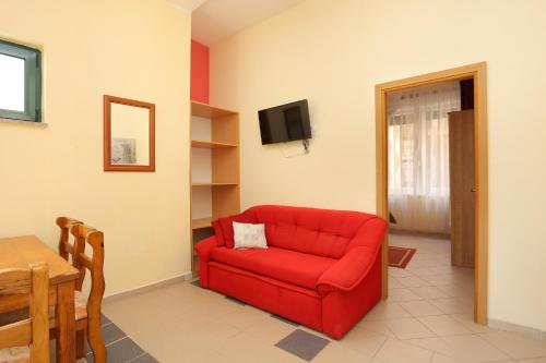 Apartments by the sea Rogoznica - 18167