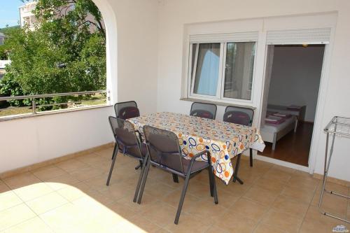 Apartments with parking space Dramalj, Crikvenica - 18467