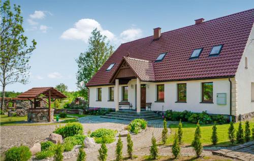 Nice Home In Pl-76-113 Postomino