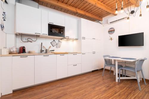 Suite Homes Anna Valentin