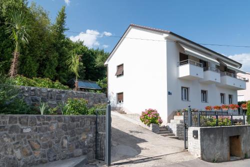 Apartment Carmen Opatija