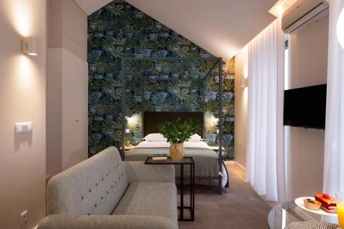 Cactus Apartment, by Bolhão Residences