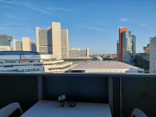 Tower Apartment with private terrace next to UNO