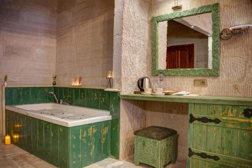 Aşk-ı Nare Cave Hotel - Swimming Pool & SPAにあるバスルーム
