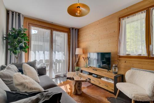 Apartment Aiguille de Chamonix- Alpes Travel - Central Chamonix (sleeps 4)