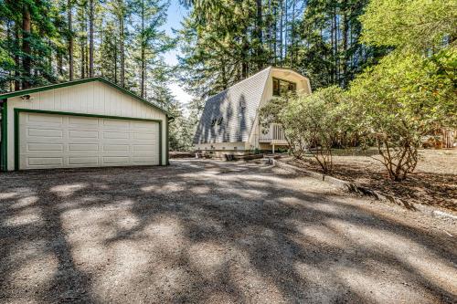 Cosmic Cabin – Photos 3