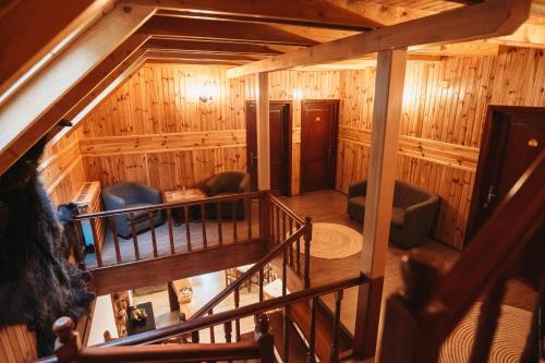 Posezení v ubytování Casa Cheile Dâmbovicioarei - Cabana 2