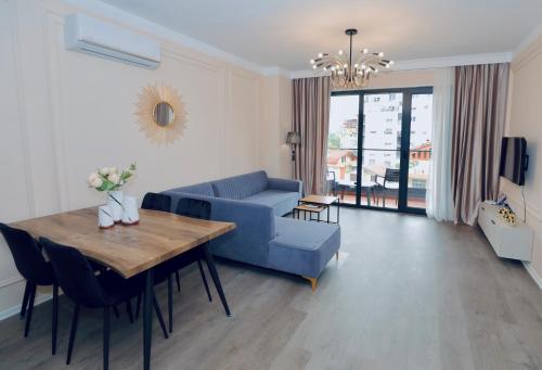 Heartopia Black & White Artist Apartment | Full Build ... - YouTube - Hand-Built-Apartment-Uniqueness