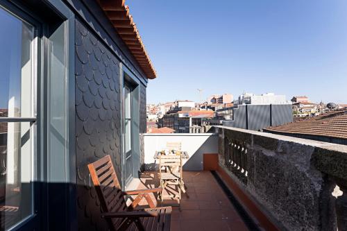 Aliados Premium 1BR w/ Terrace by LovelyStay