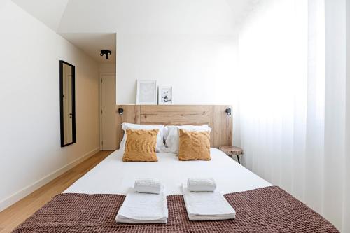 Aliados Premium 1BR w/ Terrace by LovelyStay