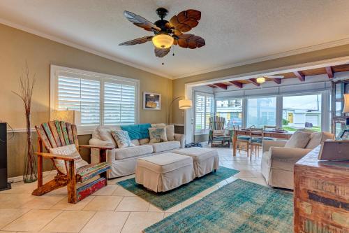 Bathing Suit Beach Bungalow – Photos 3