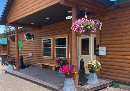 Cabin Village – Photos 2
