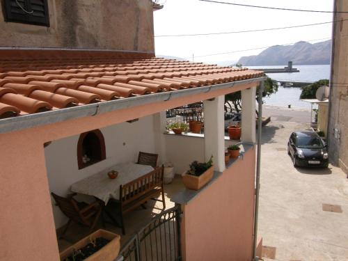 Apartments by the sea Baska, Krk - 19190
