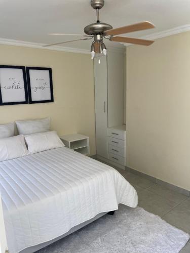 Cama o camas de una habitación en Mafini Villa
