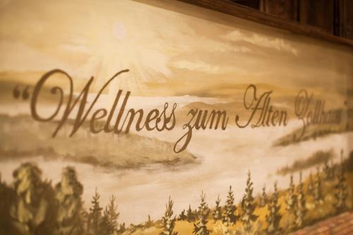 a painting of a cross on a wall at Landhotel Altes Zollhaus in Hermsdorf