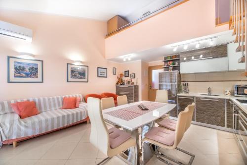 Apartments by the sea Baska, Krk - 19350
