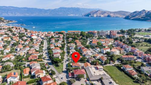 Family-friendly apartments with swimming pools Baska, Krk - 19432